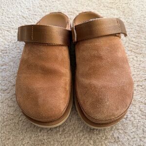 UGG Goldenstar Clogs